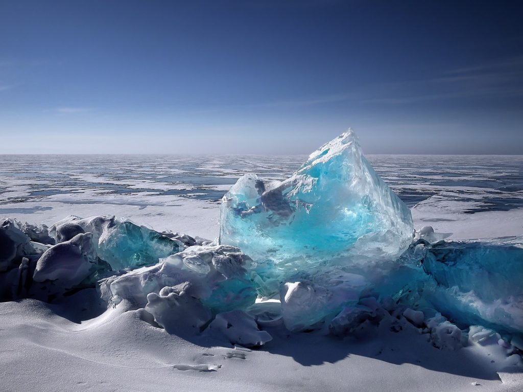 Ice Iceberg Ice Floes Winter Cold - 8moments / Pixabay